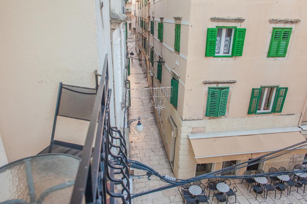 Apartments Cico シベニク エクステリア 写真